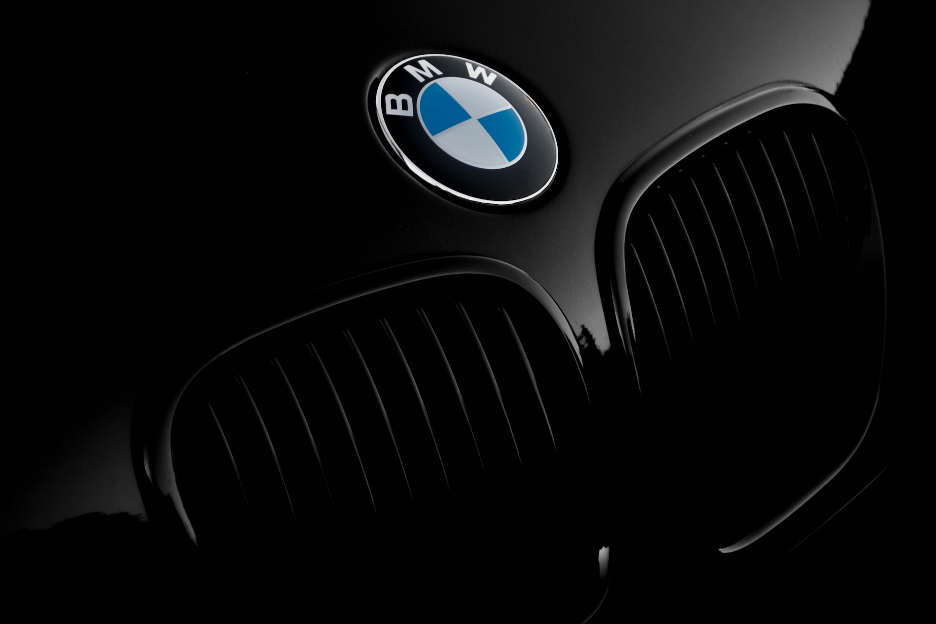 BMW logo image cover