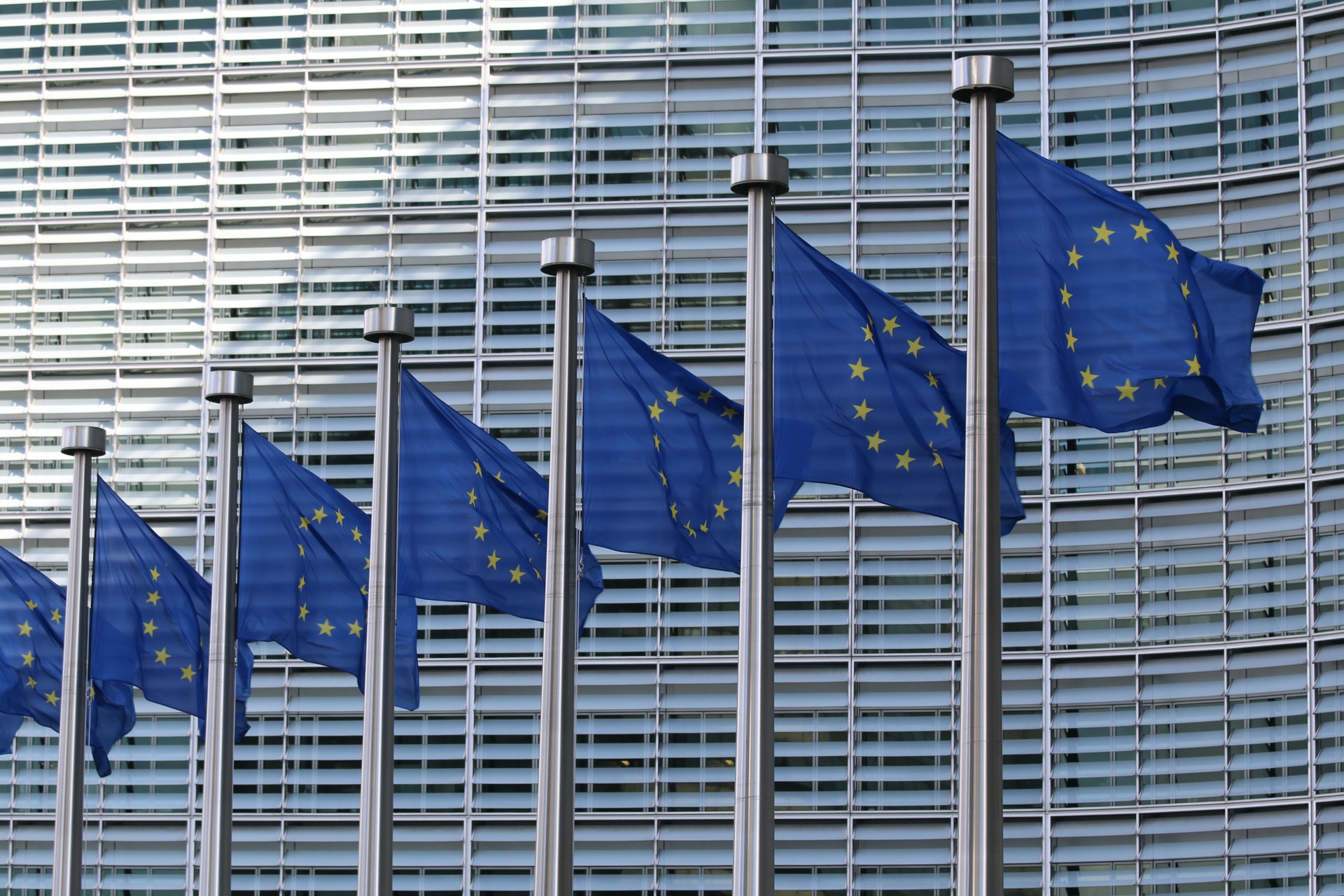 European Commission is Considering Putting Strict Limits on Stablecoins – CoinCheckup Blog
