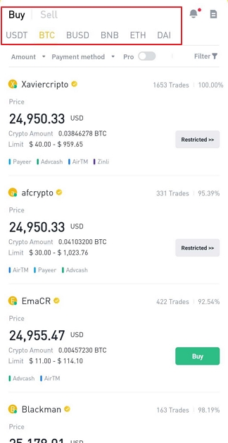 Sélectionnez l'option crypto et achat/vente sur Binance P2P sur mobile